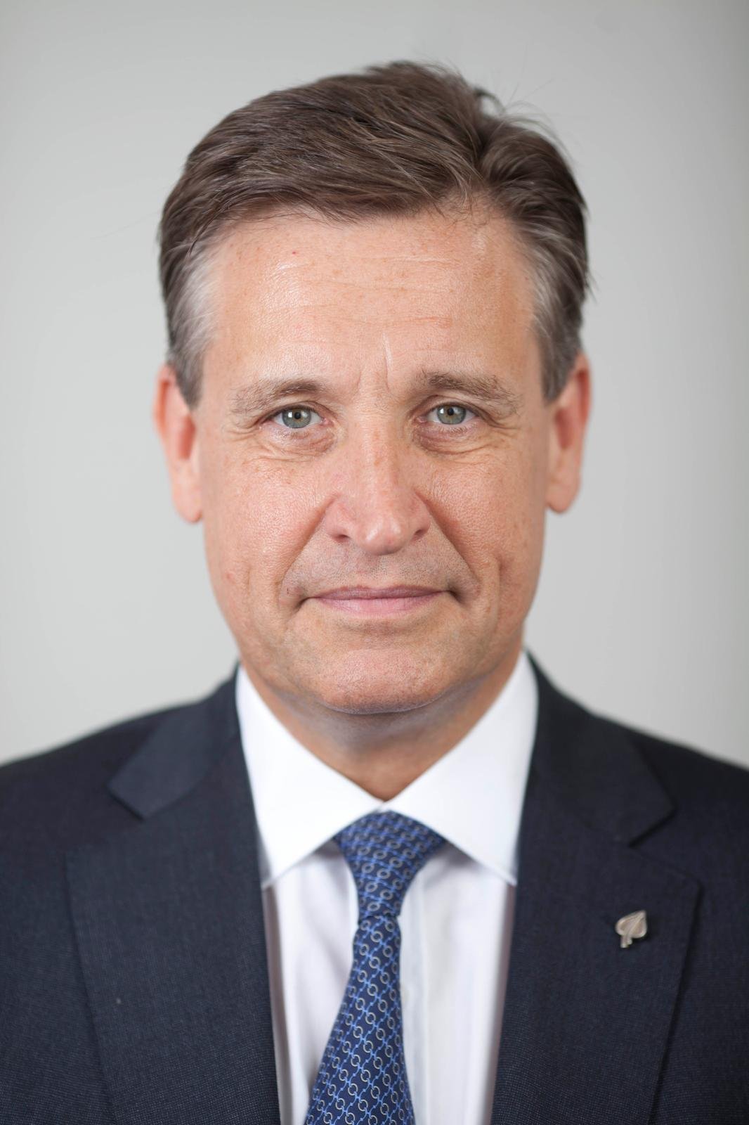Robert Thomson